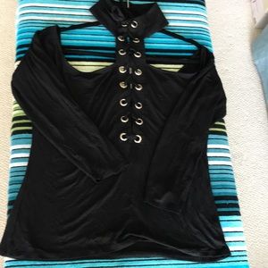 VENUS off the shoulder lace up black top sz XL